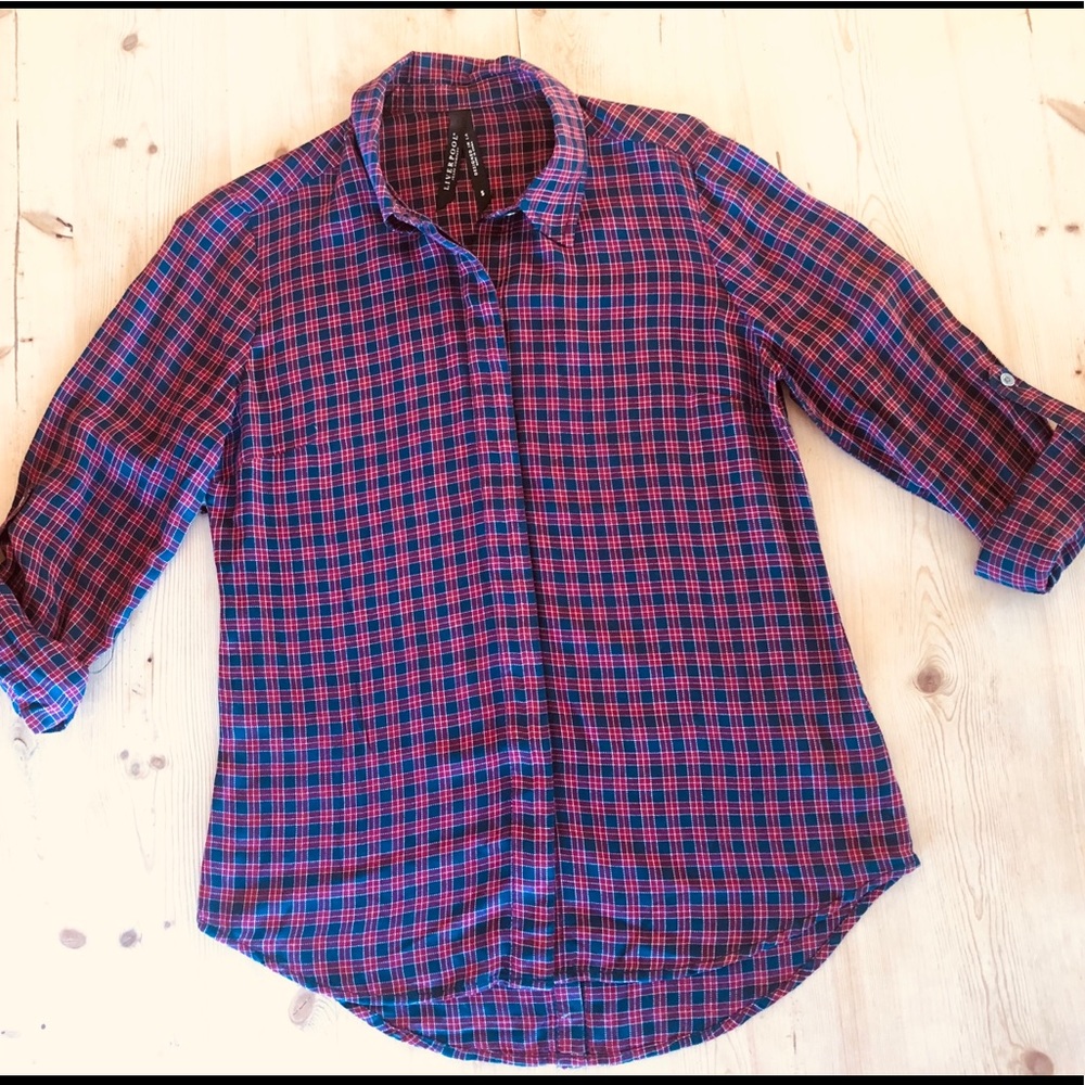 Plaid Button back blouse